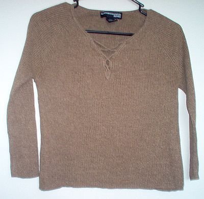Norton McNaughton Petites size small S brown silk sweater excellent condition