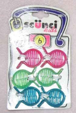Brand new set of 6 scunci kids hair clips NIP