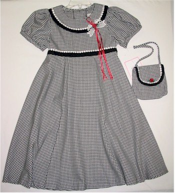 size 5 black and white checkered dress and matching purse