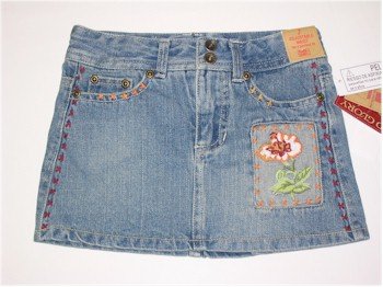 size 6 decorative denim skirt
