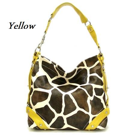 Giraffe Print Women's Carly Handbag Purse, Yellow (122-5028)