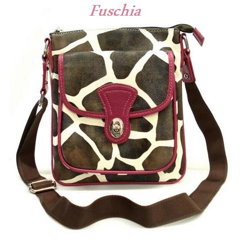 Giraffe Print Messsenger Style Handbag Purse, Fuschia (122-1166)