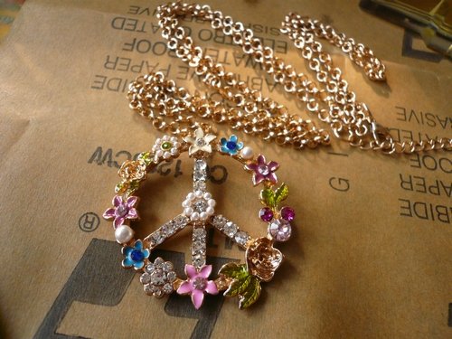 Enamel Necklace with beautiful flower pattern and shiny rhinestone free shipping