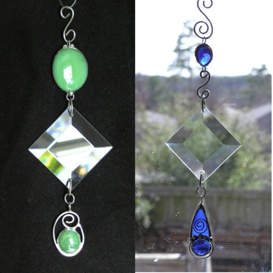 Suncatcher - Dancing Rays with Gems and Bevel