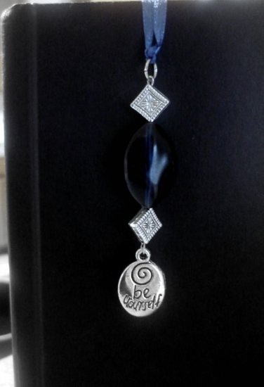 Bookmark - 1047