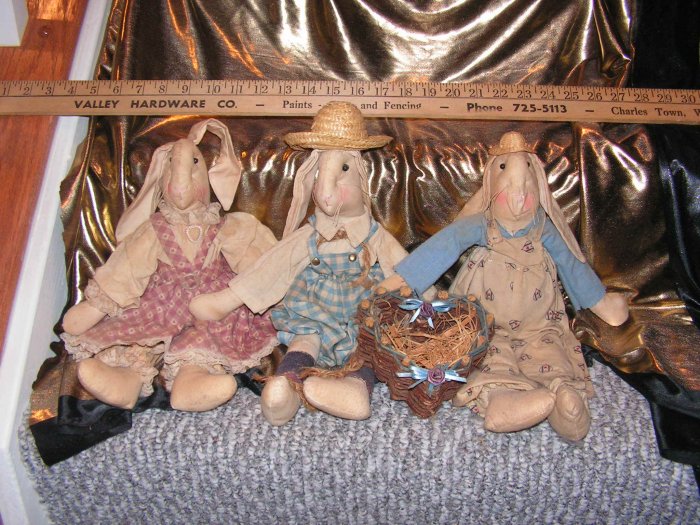3 Country Bunnys