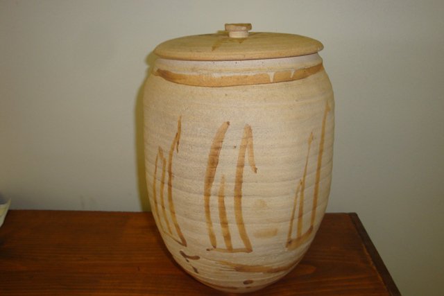 CONTEMPORARY ART POTTERY JUG W/LID