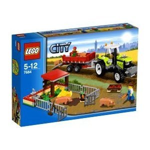 LEGO City Pig Farm & Tractor (7684)