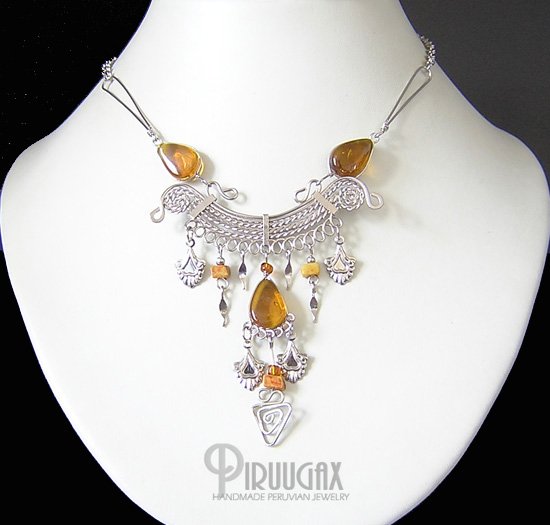 INDIAN CLOVER Silver Honey Amber Murano Glass Necklace