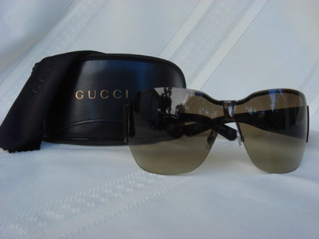 Gucci Sunglasses GG2765