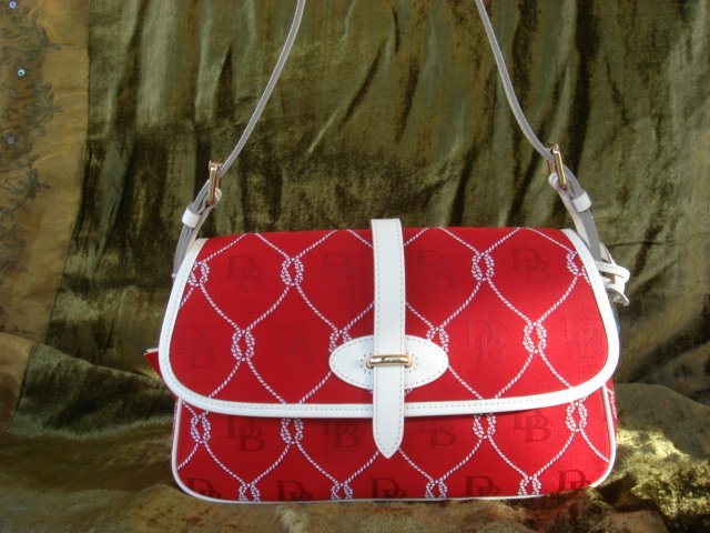 Dooney & Bourke Large Red Flap RP834