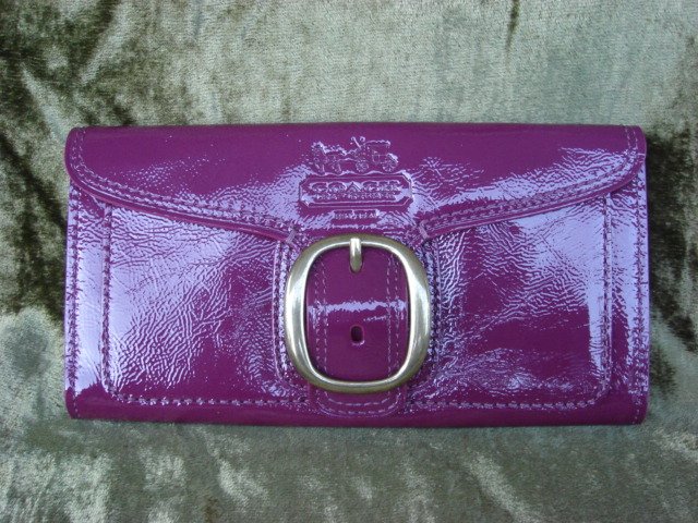 COACH Patent Leather Bleeker Slim Envelope 41557