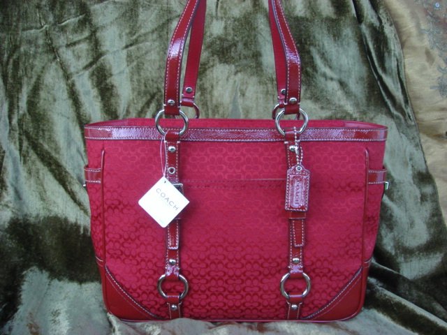 COACH Mini Signature Gallery E/W Cardinal Red Tote 12346