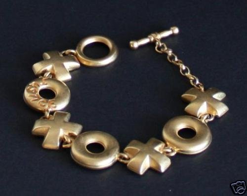 Vintage XOXO Gold Tone Toggle Clasp Bracelet