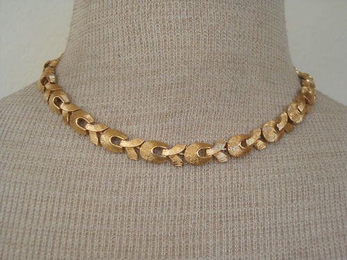 Vintage Monet Brushed Goldtone Link Choker Necklace