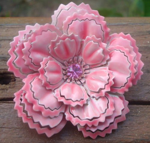 Vintage Pink Carnation Enameled Rhinestone Pin/Brooch