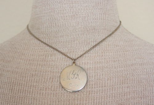 Vintage Initial MJR Pendant Chain Necklace