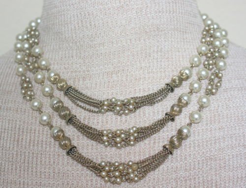 Vintage White Pearl & RhinestoneTiered Bib Necklace
