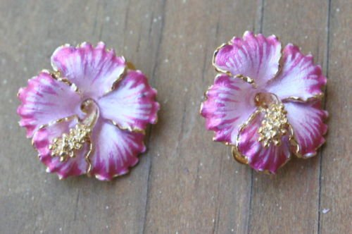 Lovely Vintage Purple Enamel Flower Ruccini Earrings