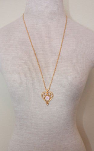 Vintage Avon Pink Coral Rose Pendant Chain Necklace