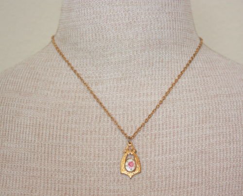 Vintage Lovely Cloisonne Pendant Chain Nekclace
