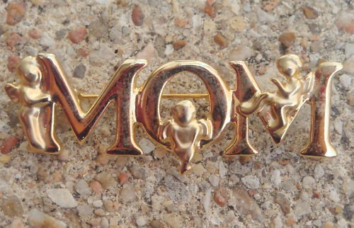 Unique Vintage Gold Tone MOM Pin Brooch