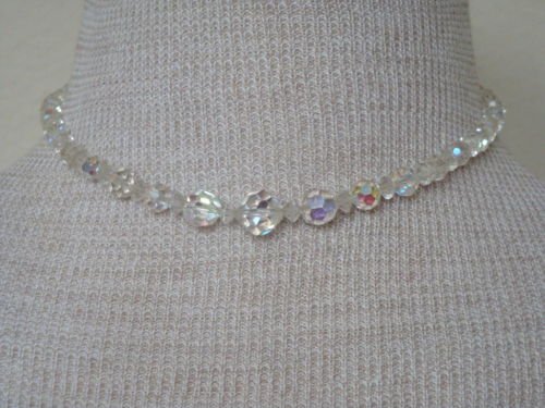 Vintage One Strand Aurora Borealis Glass Necklace