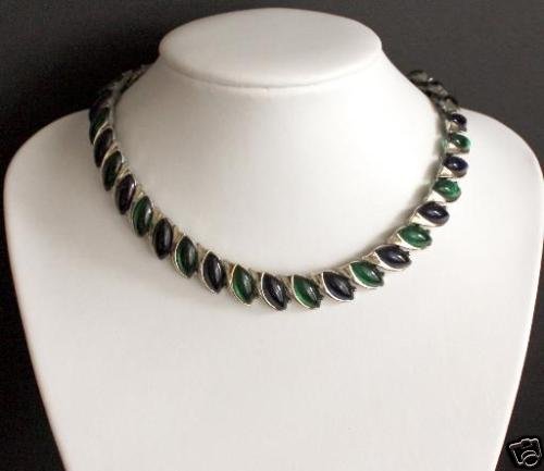 Vintage Green Thermoset Textured Necklace