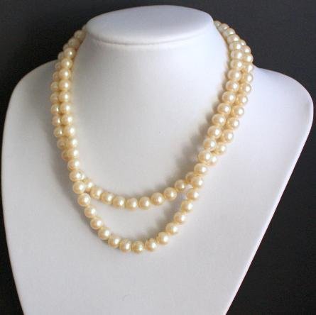 Vintage Double Strand Green Glass Faux Pearl Neckalce