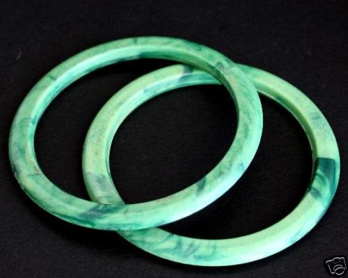 Set of 2 Vintage Green Plastic Bangle Bracelets