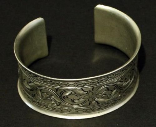 Unique Vintage Nouveau Deco Engraved Wide Cuff Bracelet