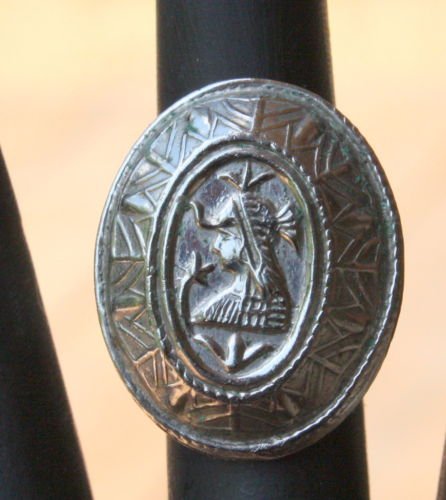 Vintage Oval Silver Cleopatra Chunky Adjustable Ring