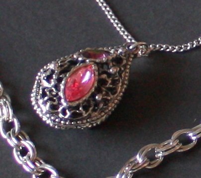 Vintage Double Chain Pink Rhinestone Necklace/Pendant