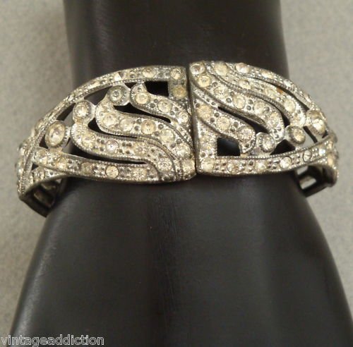 Elegant Vintage Art Deco Rhinestone Hinged Bracelet