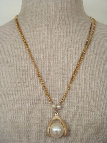 Vintage White Faux Pearl Pendant Double Chain Necklace