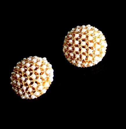 Elegant Vintage Tiny Faux Pearl Goldtone Clip Earrings
