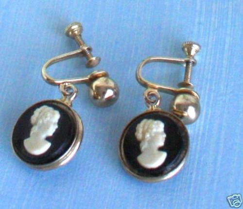 Vintage Cameo Dangle Screw Back Earrings