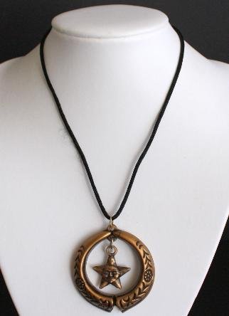 Vintage Moon Star Necklace/Pendant Artistic!