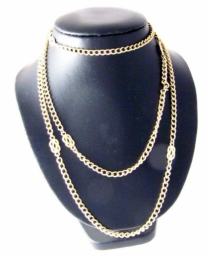 Vintage Goldtone Monet Necklace Long knot design