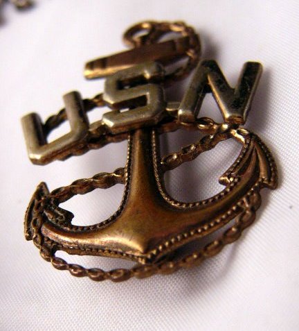 USN United States Navy Open anchor pin vintage