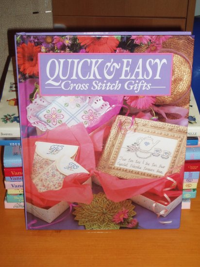 Quick & Easy Cross Stitch Gifts (1991)