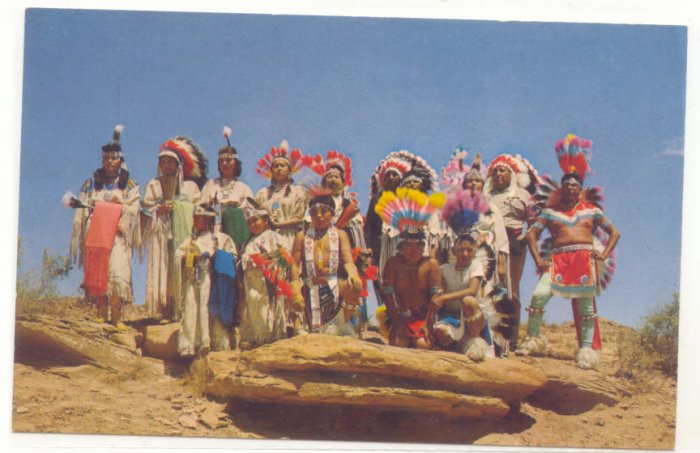INDIANS IN CEREMONIAL DRESS, VINTAGE CHROME POSTCARD 24