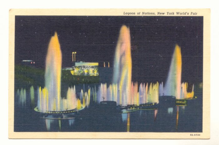 LAGOON OF NATIONS, NEW YORK WORLD'S FAIR VINTAGE POSTCARD #321