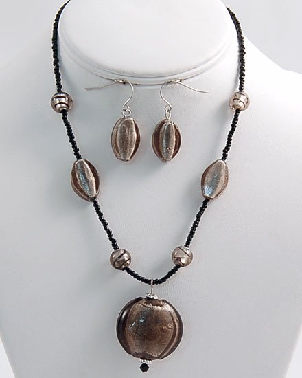JET BLACK MURANO ITALIAN GLASS CIRCLE SET