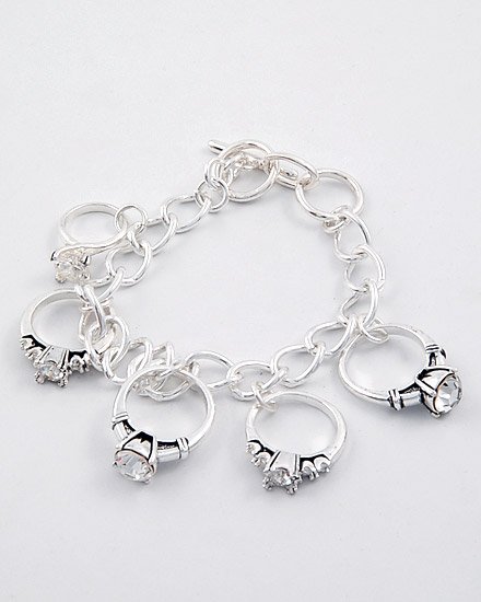 ENGAGEMENT RING RINGS BRACELET