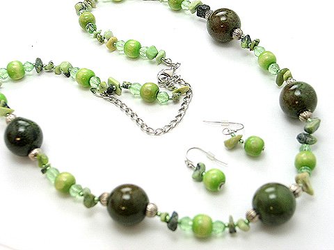 LONG OLIVE GREEN BOHO NATURAL STONE CERAMIC WOOD BEAD NECKLACE SET