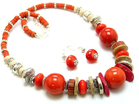 RED CORAL BOHO CERAMIC WOOD BEAD NECKLACE SET