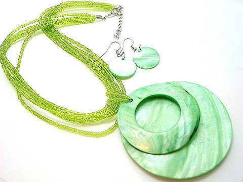 CHUNKY GREEN LUCITE PEARL SHELL SEED BEAD NECKLACE SET