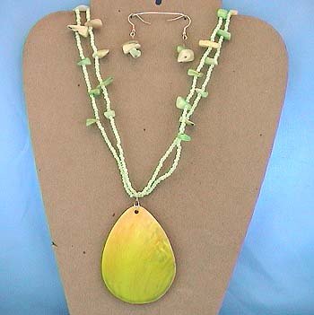 LONG CHUNKY GREEN SHELL SEED BEAD NECKLACE SET