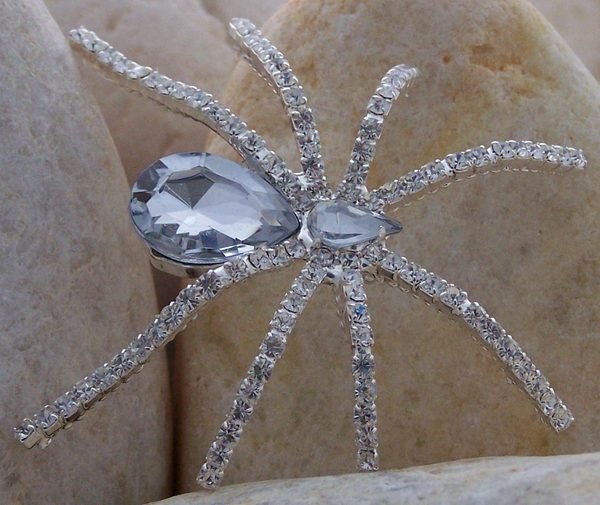 HOT NEW CLEAR 85 CRYSTAL SPIDER BUG INSECT BROOCH PIN
